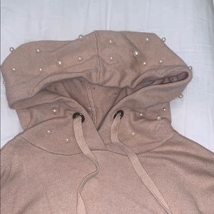 Brand new cropped pearl hood and sleeve hoodie
